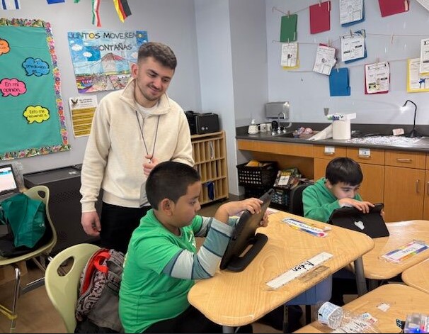 Kids learning robotics